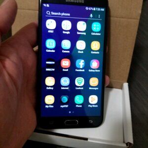 Samsung Galaxy J7 16GB Unlocked. In good condition !!!